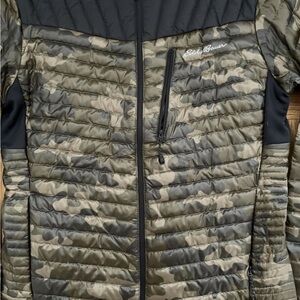 Eddie Bauer Men's Camo Puffer Jacket - Black and Green